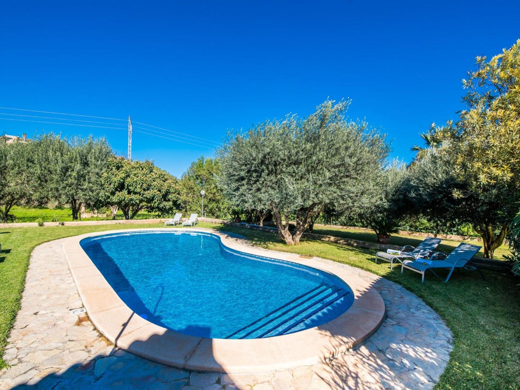 Hébergement de vacances Rural For 8 Guests Búger